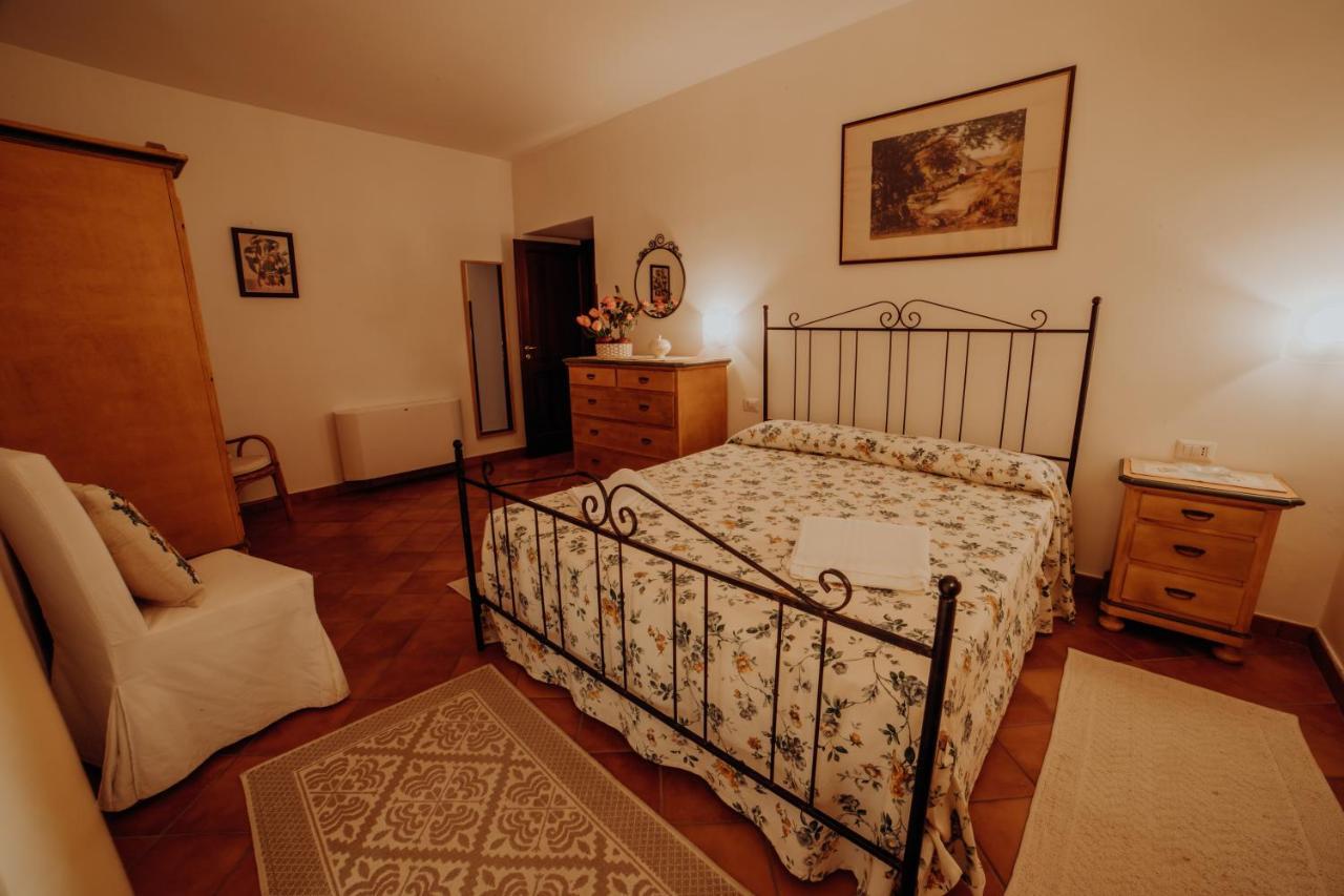 Residenza Golfo Degli Ulivi Aparthotel Caprioli Ngoại thất bức ảnh