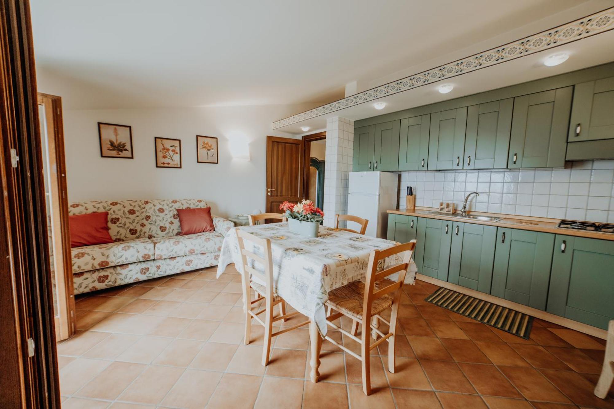 Residenza Golfo Degli Ulivi Aparthotel Caprioli Ngoại thất bức ảnh